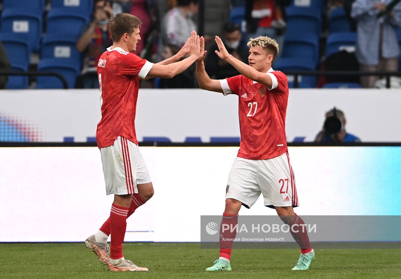 Футбол. Товарищеский матч. Россия - Болгария