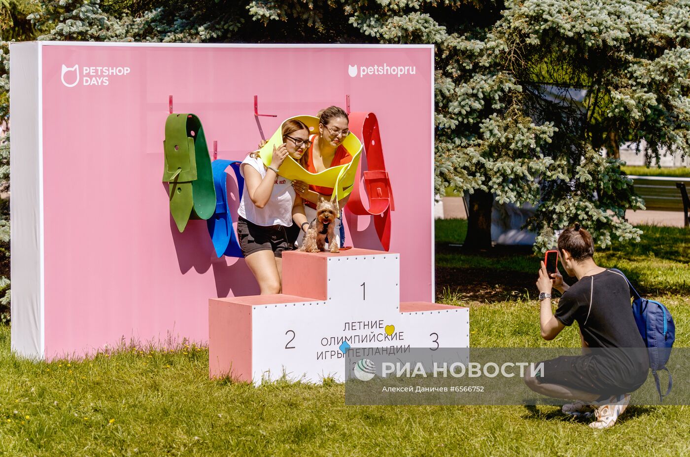 Фестиваль Petshop Days в Санкт-Петербурге