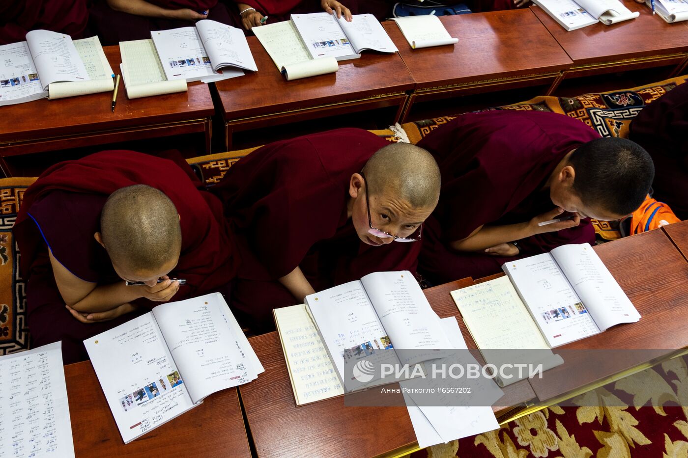 Буддистский институт в Тибете
