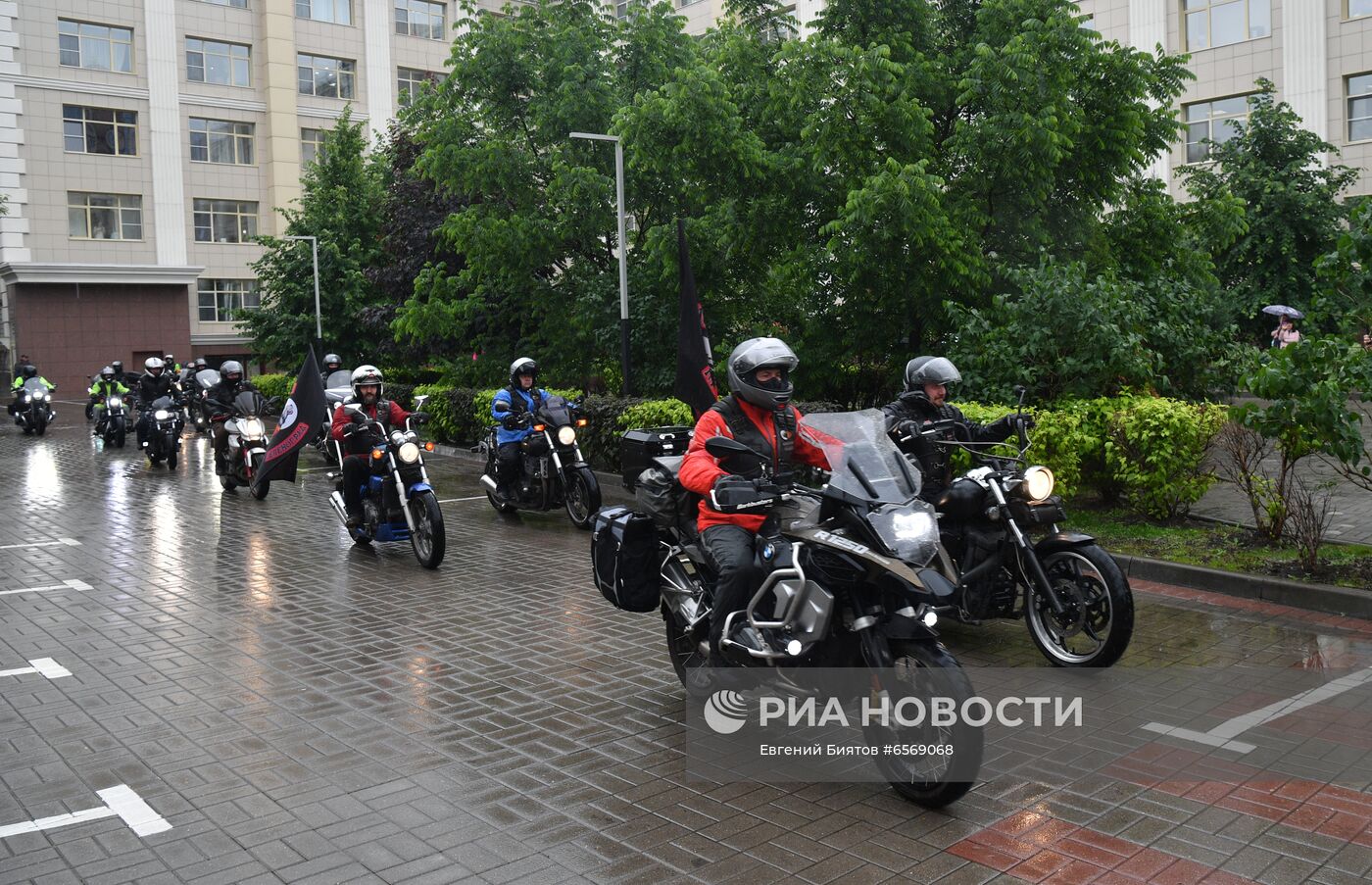 Старт всероссийского мотопробега 