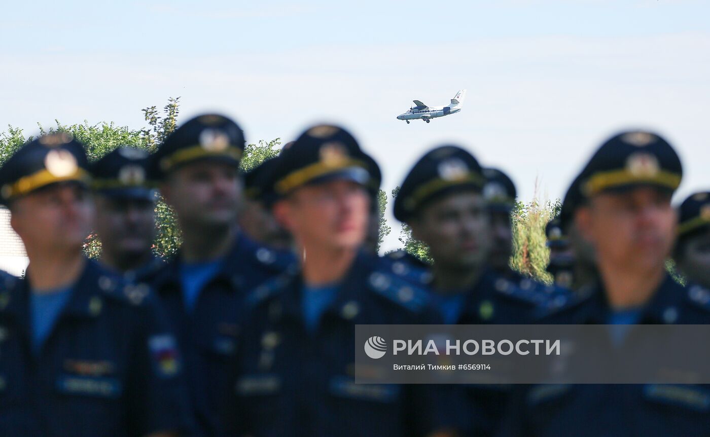 Открытие бюстов Героям Советского Союза в краснодарском летном училище