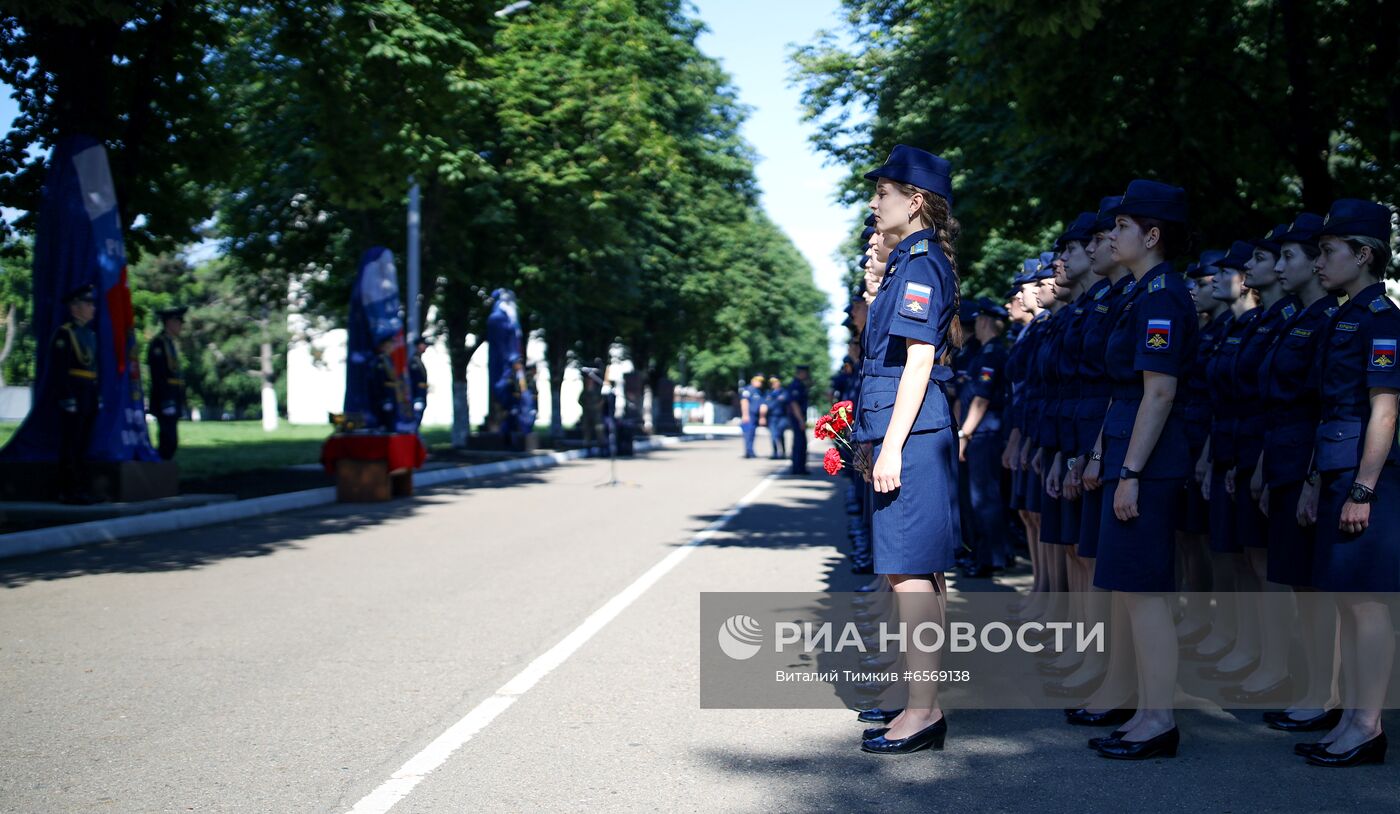 Открытие бюстов Героям Советского Союза в краснодарском летном училище