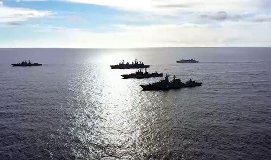 ВМФ России начал крупные учения в Тихом океане
