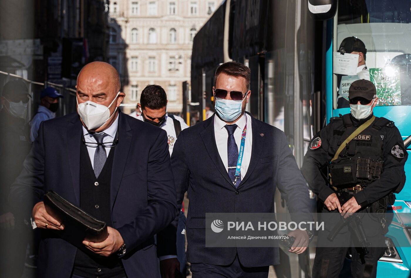 Футбол. Чемпионат Европы. Прилет сборной России в Санкт-Петербург