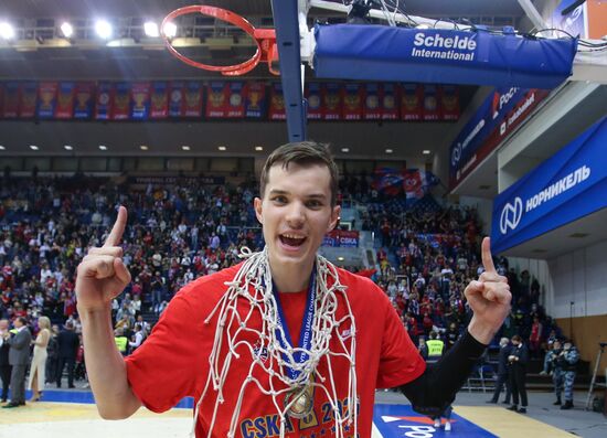 Баскетбол. Единая Лига ВТБ. Матч ЦСКА - УНИКС