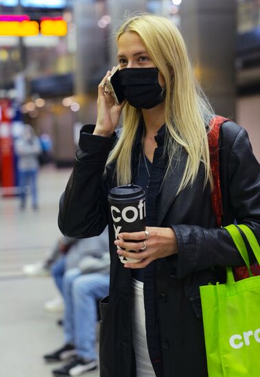 В Москве усилился контроль за ношением масок