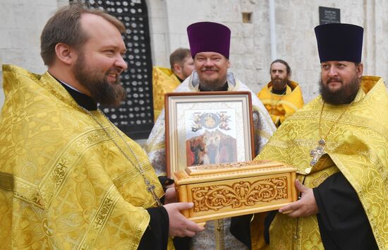 Праздничные мероприятия в честь 800-летия А. Невского в регионах России