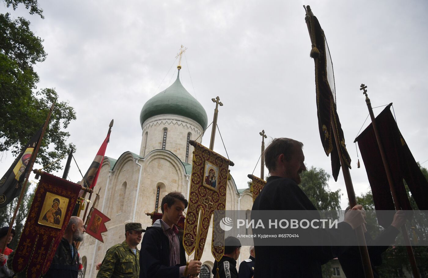 Праздничные мероприятия в честь 800-летия А. Невского в регионах России