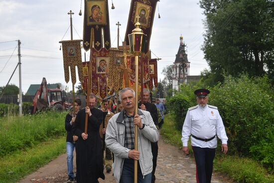 Праздничные мероприятия в честь 800-летия А. Невского в регионах России