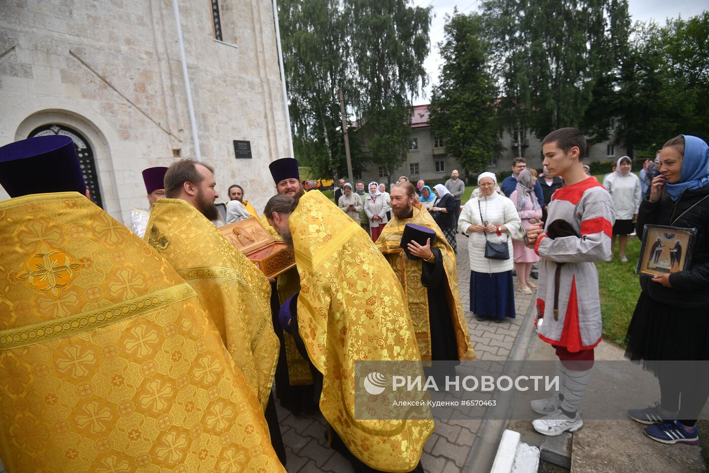 Праздничные мероприятия в честь 800-летия А. Невского в регионах России