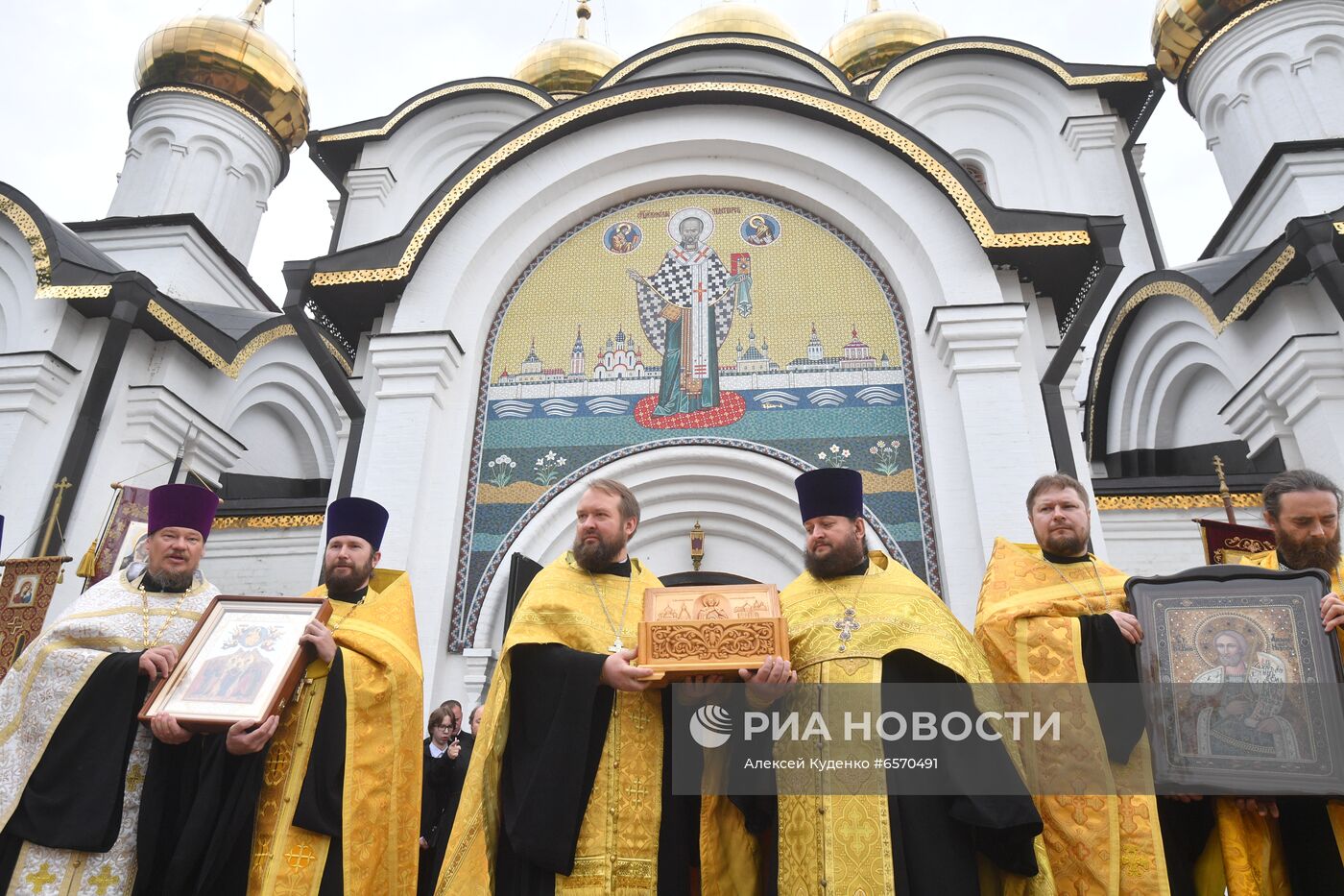 Праздничные мероприятия в честь 800-летия А. Невского в регионах России