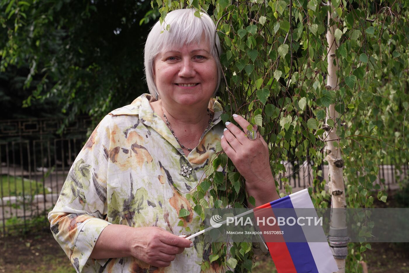 Празднование Дня России в Донецке и Луганске