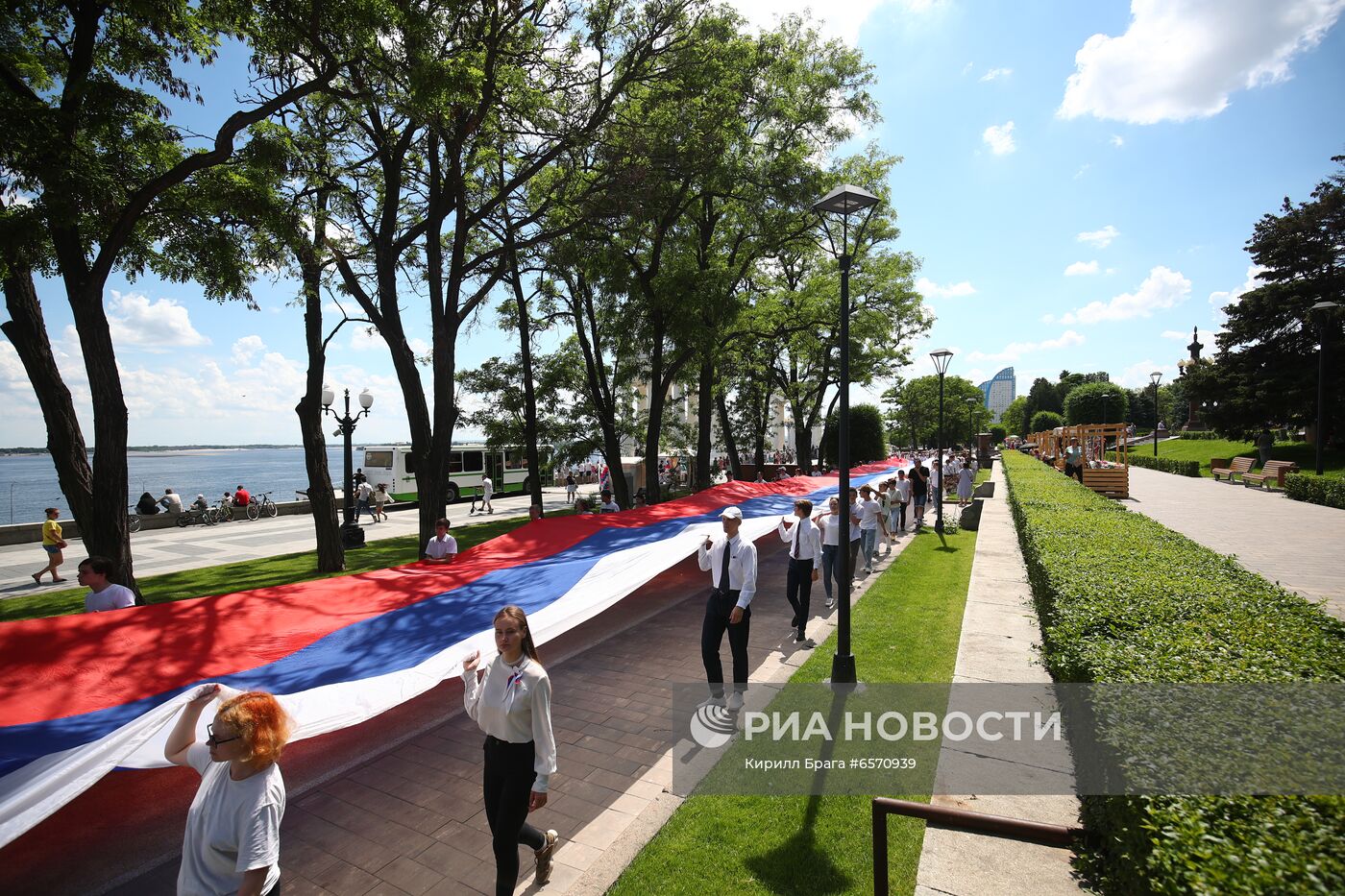 Празднование Дня России в регионах РФ