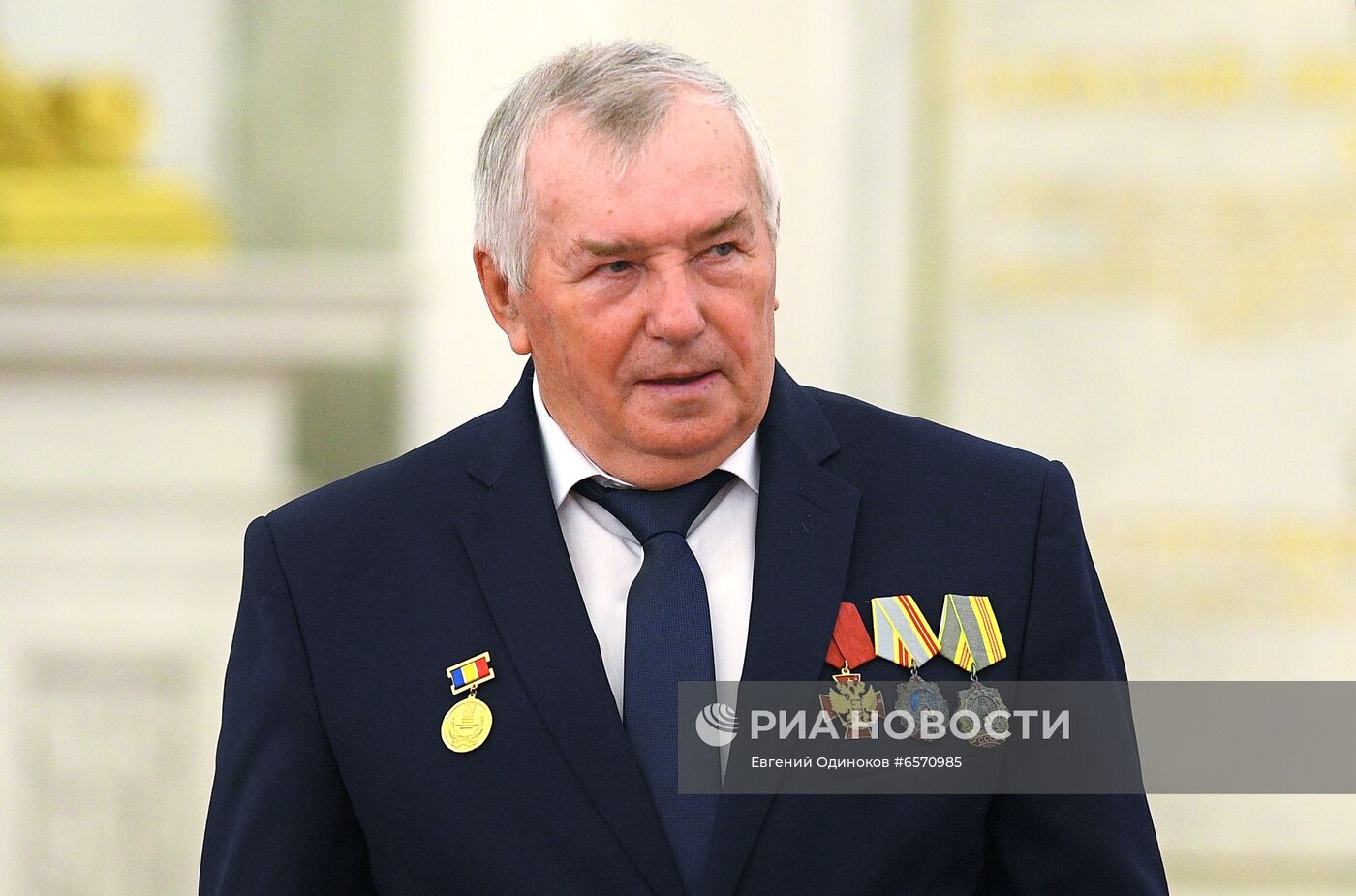 Вручение государственных премий и золотых медалей "Героя Труда РФ" президентом РФ В. Путиным в Кремле