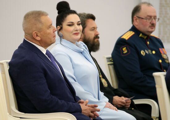 Вручение государственных премий и золотых медалей "Героя Труда РФ" президентом РФ В. Путиным в Кремле