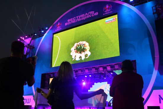 Просмотр матча ЧЕ-2020 по футболу между сборными Бельгии и России