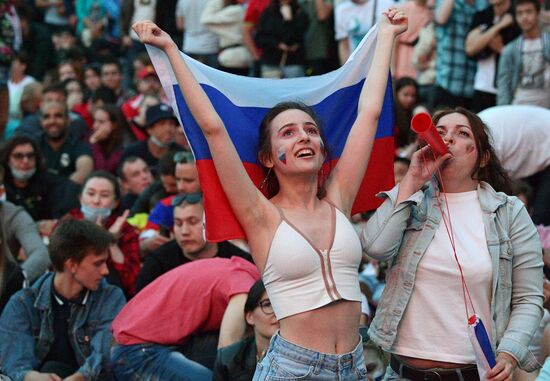 Просмотр матча ЧЕ-2020 по футболу между сборными Бельгии и России