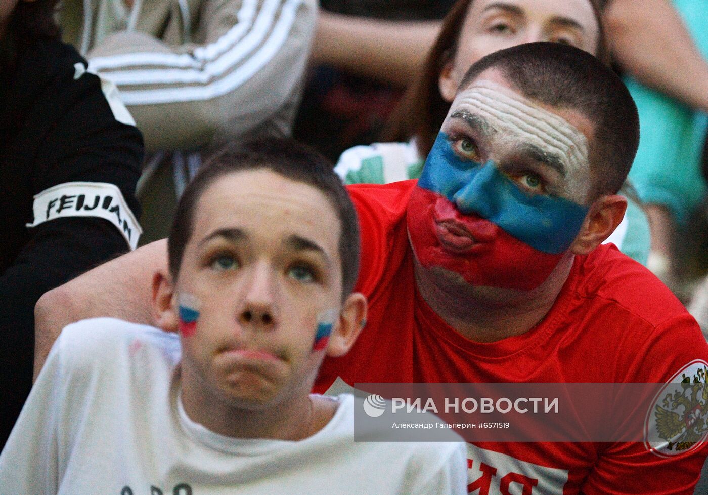 Просмотр матча ЧЕ-2020 по футболу между сборными Бельгии и России