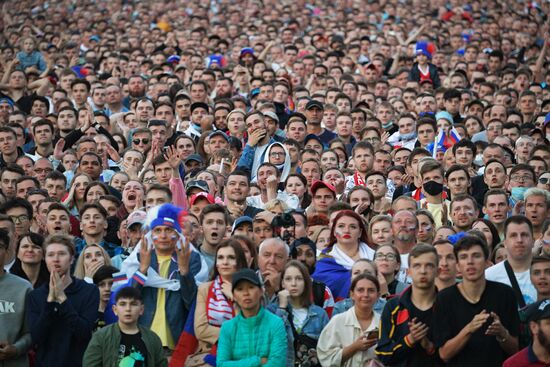 Просмотр матча ЧЕ-2020 по футболу между сборными Бельгии и России