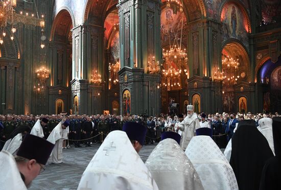 Патриаршее служение в храме Вооруженных Сил