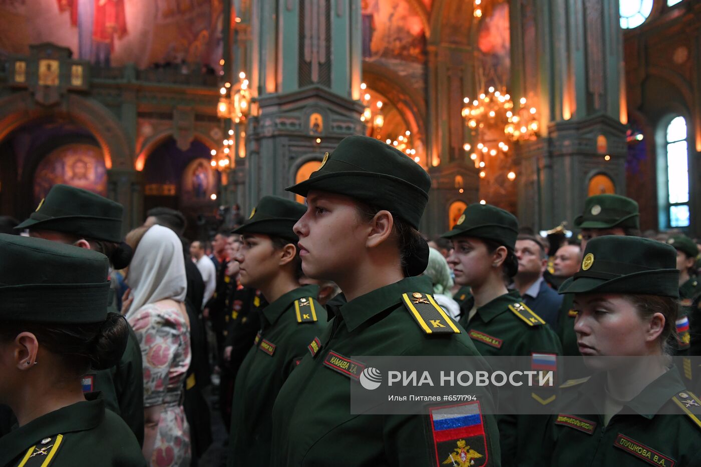 Патриаршее служение в храме Вооруженных Сил