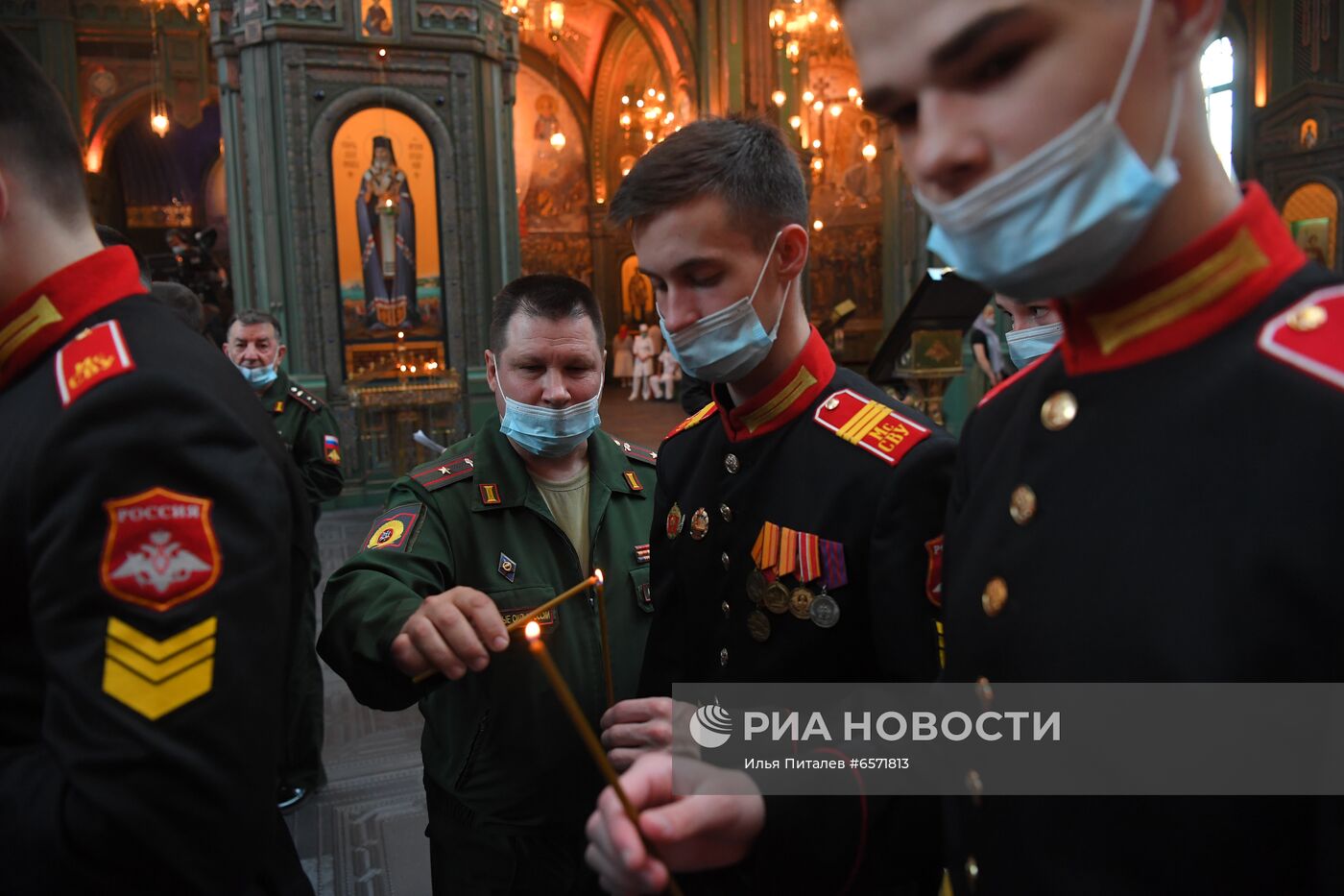 Патриаршее служение в храме Вооруженных Сил