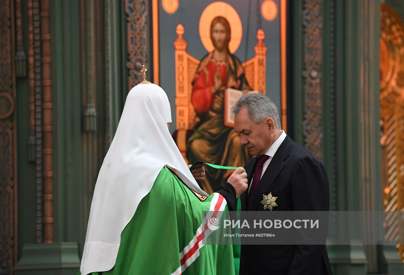 Патриаршее служение в храме Вооруженных Сил