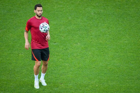 Футбол. ЧЕ-2020. Тренировка сборной Турции