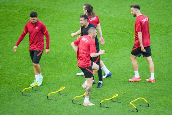 Футбол. ЧЕ-2020. Тренировка сборной Турции