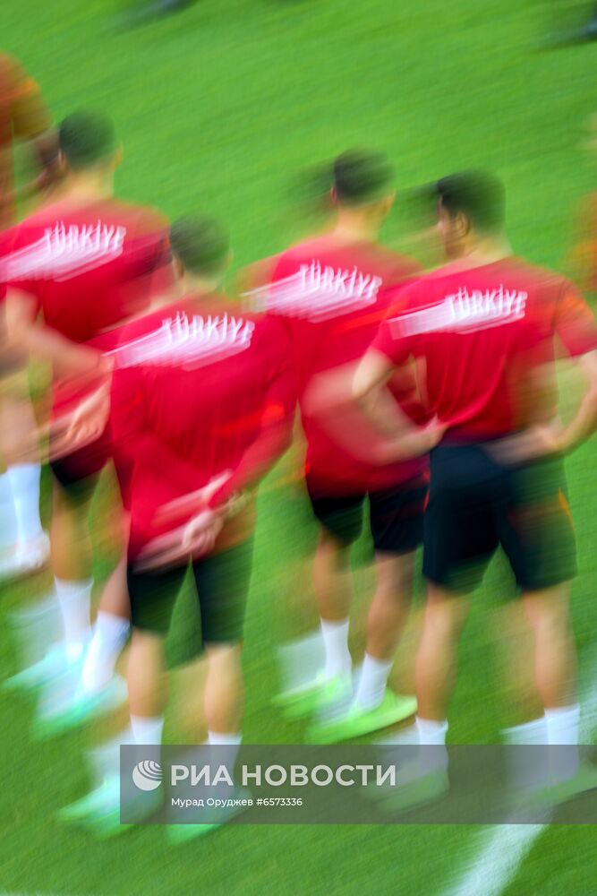 Футбол. ЧЕ-2020. Тренировка сборной Турции