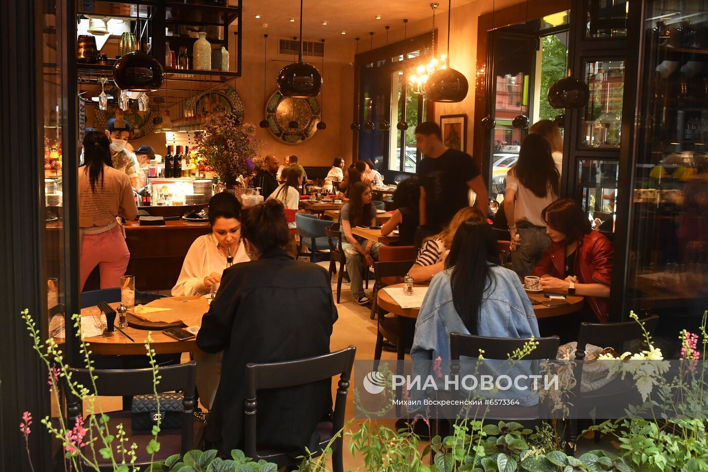 В Москве ввели ограничения в связи с ухудшением эпидемиологической ситуации