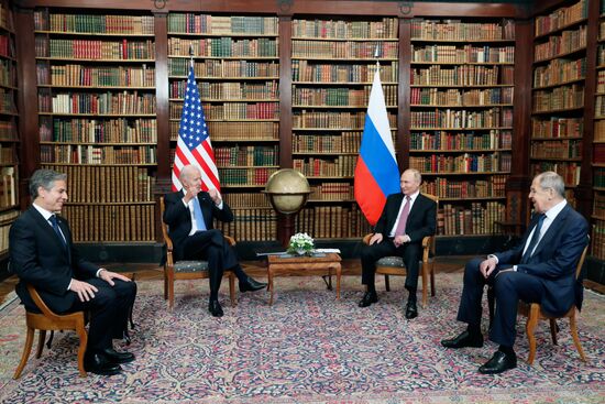 Встреча президентов России и США В. Путина и Дж. Байдена в Женеве