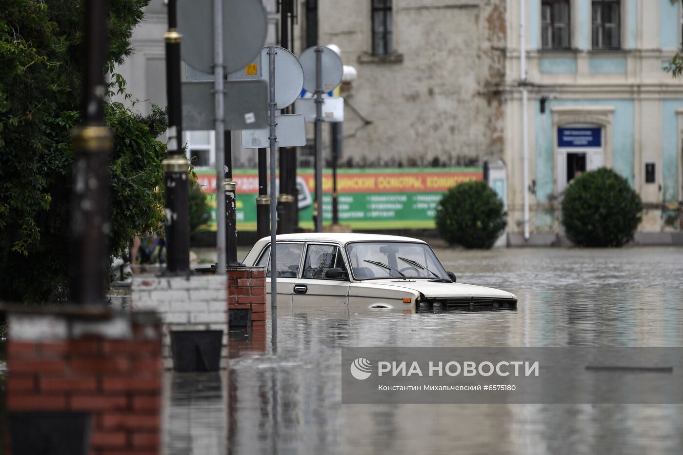 Подтопления в Керчи из-за ливней