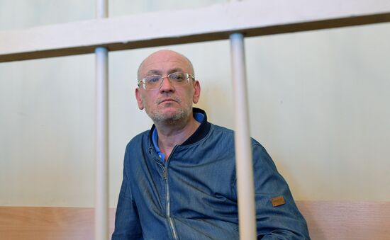  Избрание меры пресечения для депутата М. Резника