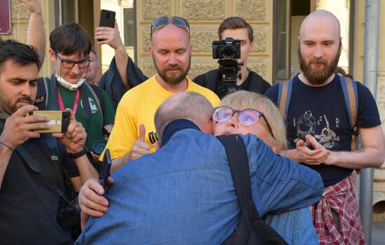  Избрание меры пресечения для депутата М. Резника