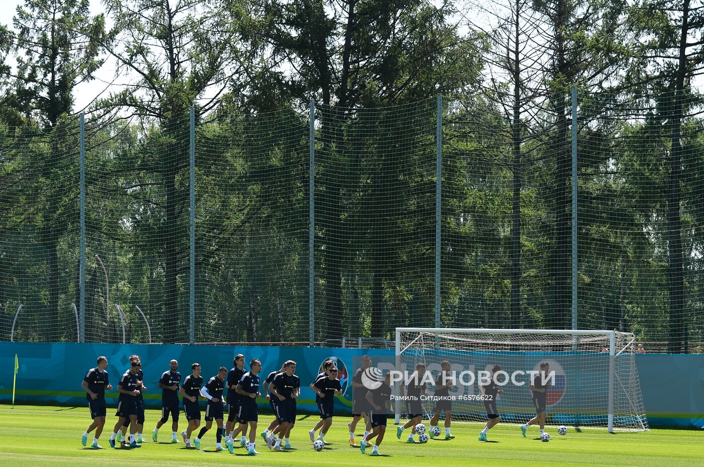 Футбол. ЧЕ-2020. Тренировка сборной России