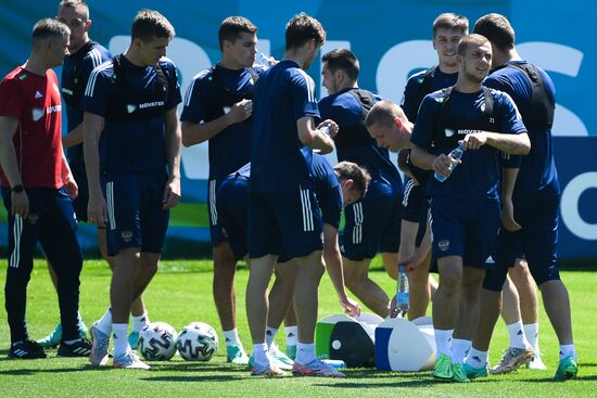 Футбол. ЧЕ-2020. Тренировка сборной России