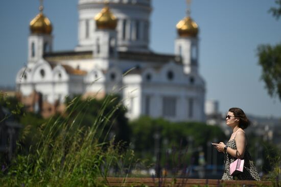 Жаркая погода в Москве