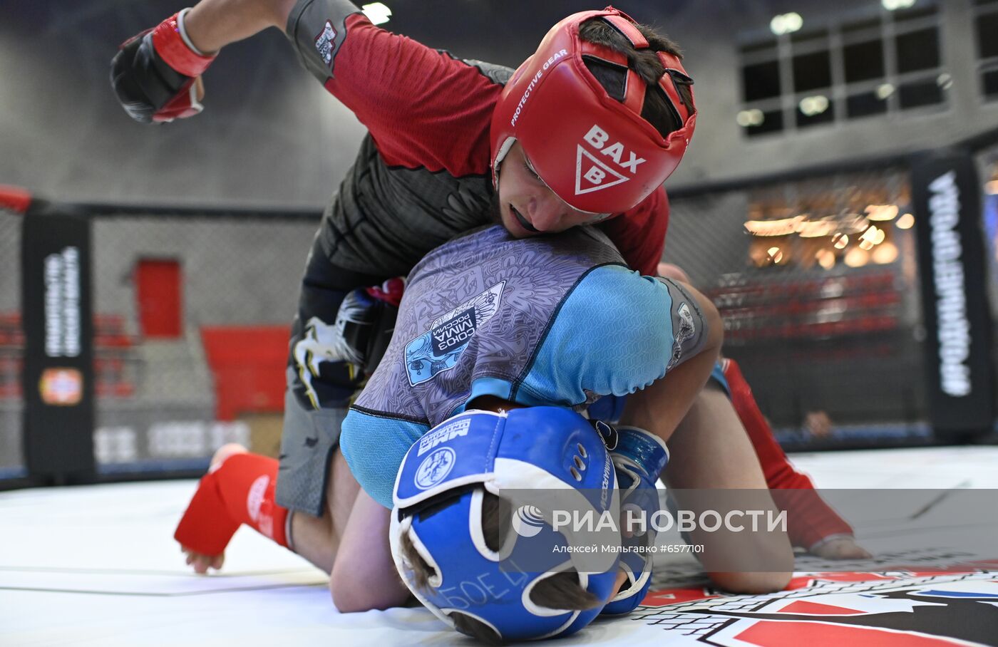 Соревнования по ММА в Омске