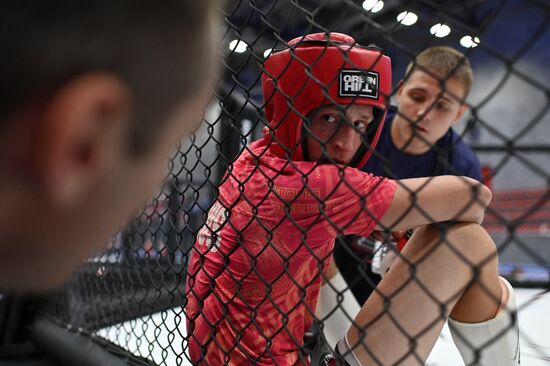 Соревнования по ММА в Омске