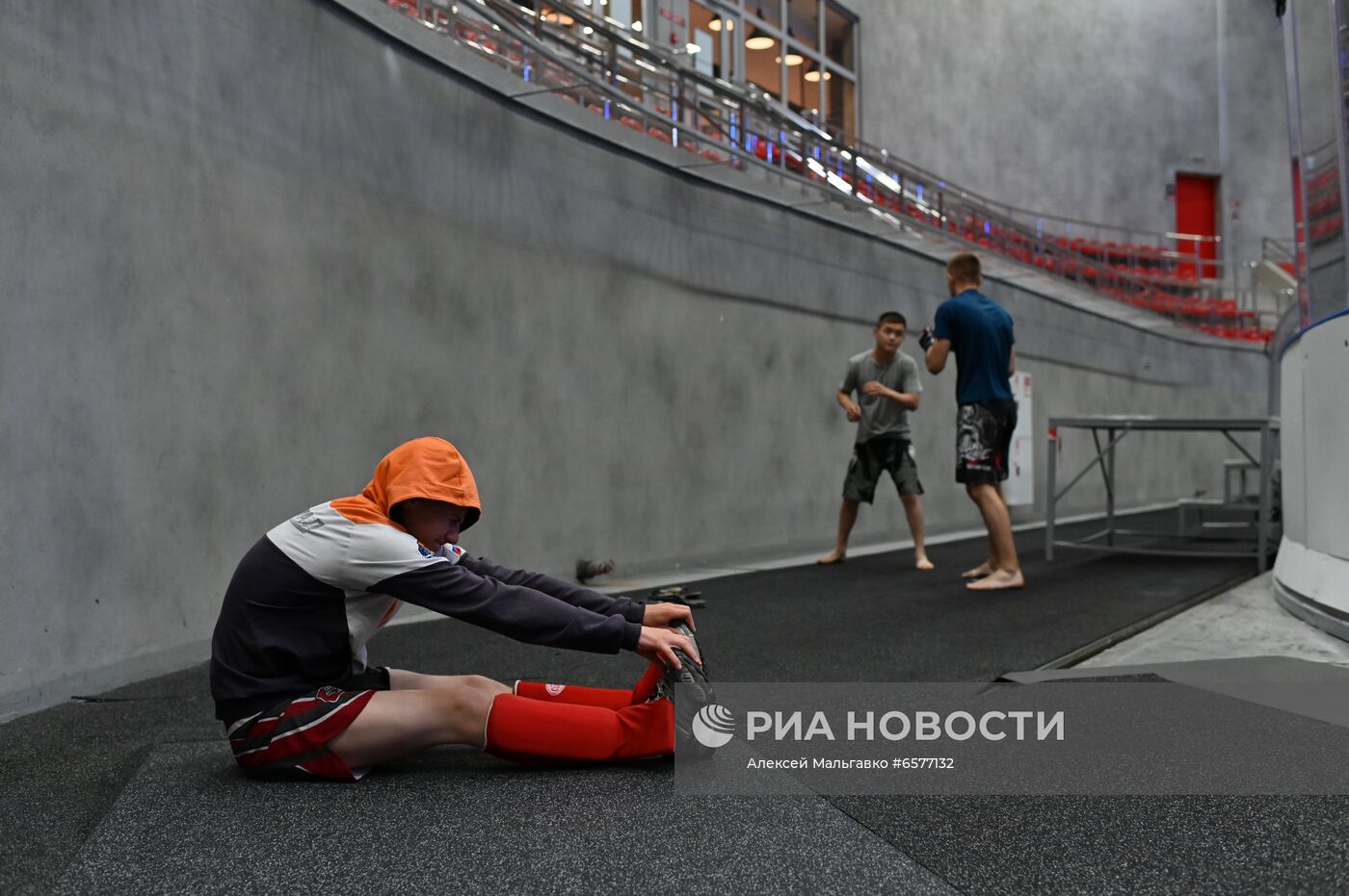 Соревнования по ММА в Омске