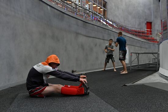 Соревнования по ММА в Омске