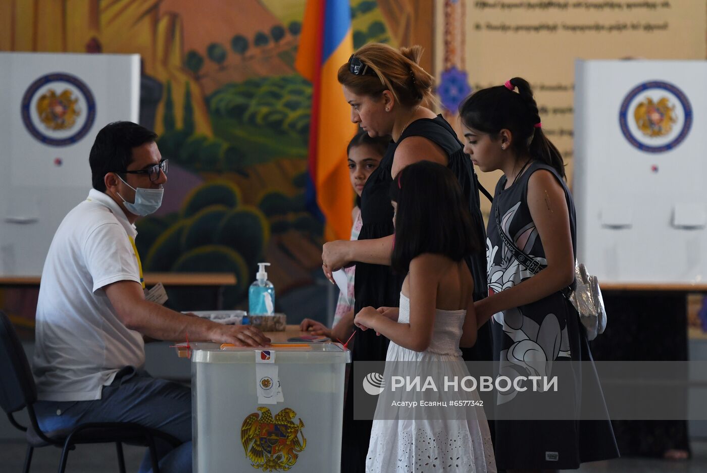 Досрочные парламентские выборы в Армении