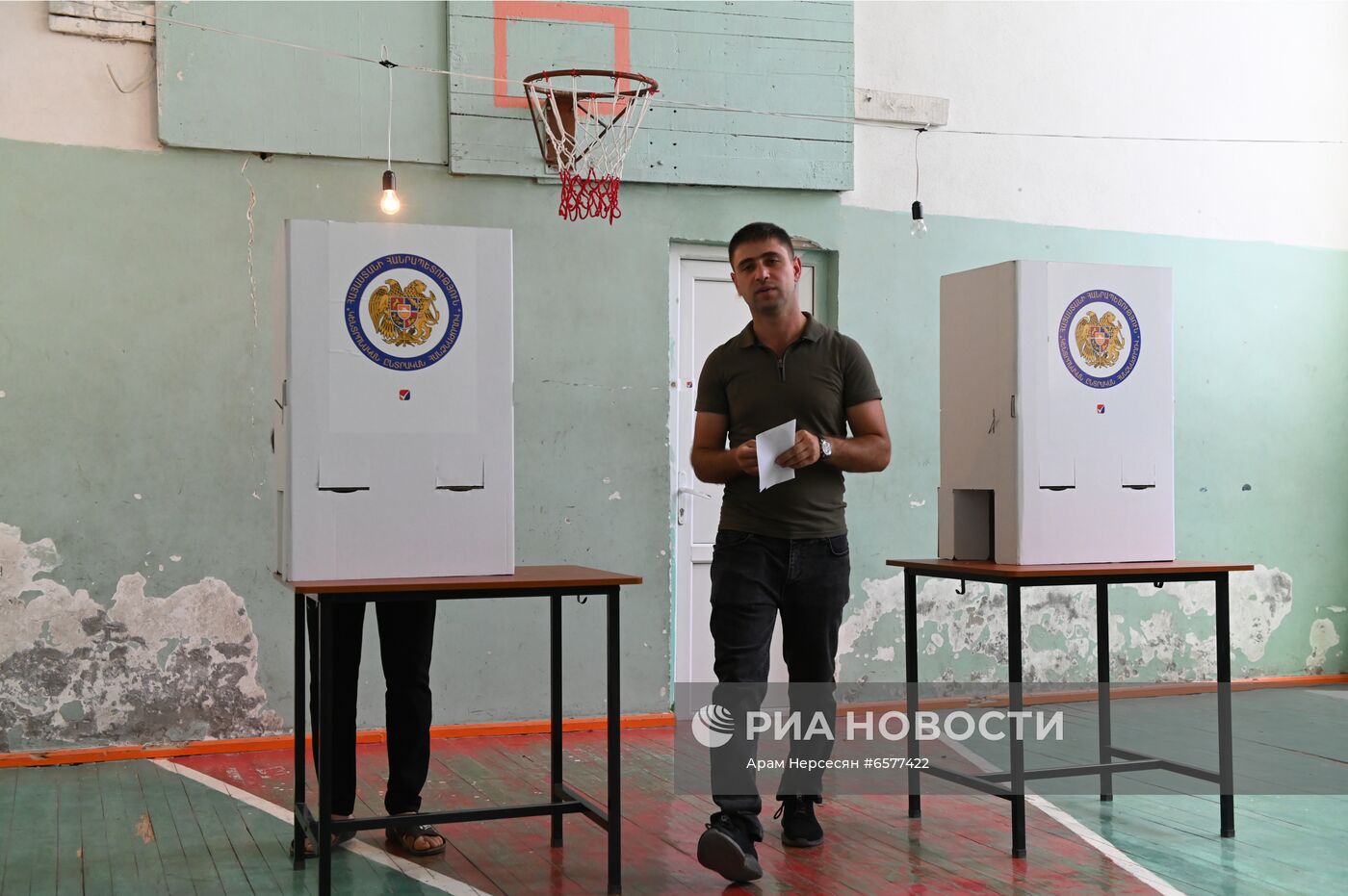 Досрочные парламентские выборы в Армении