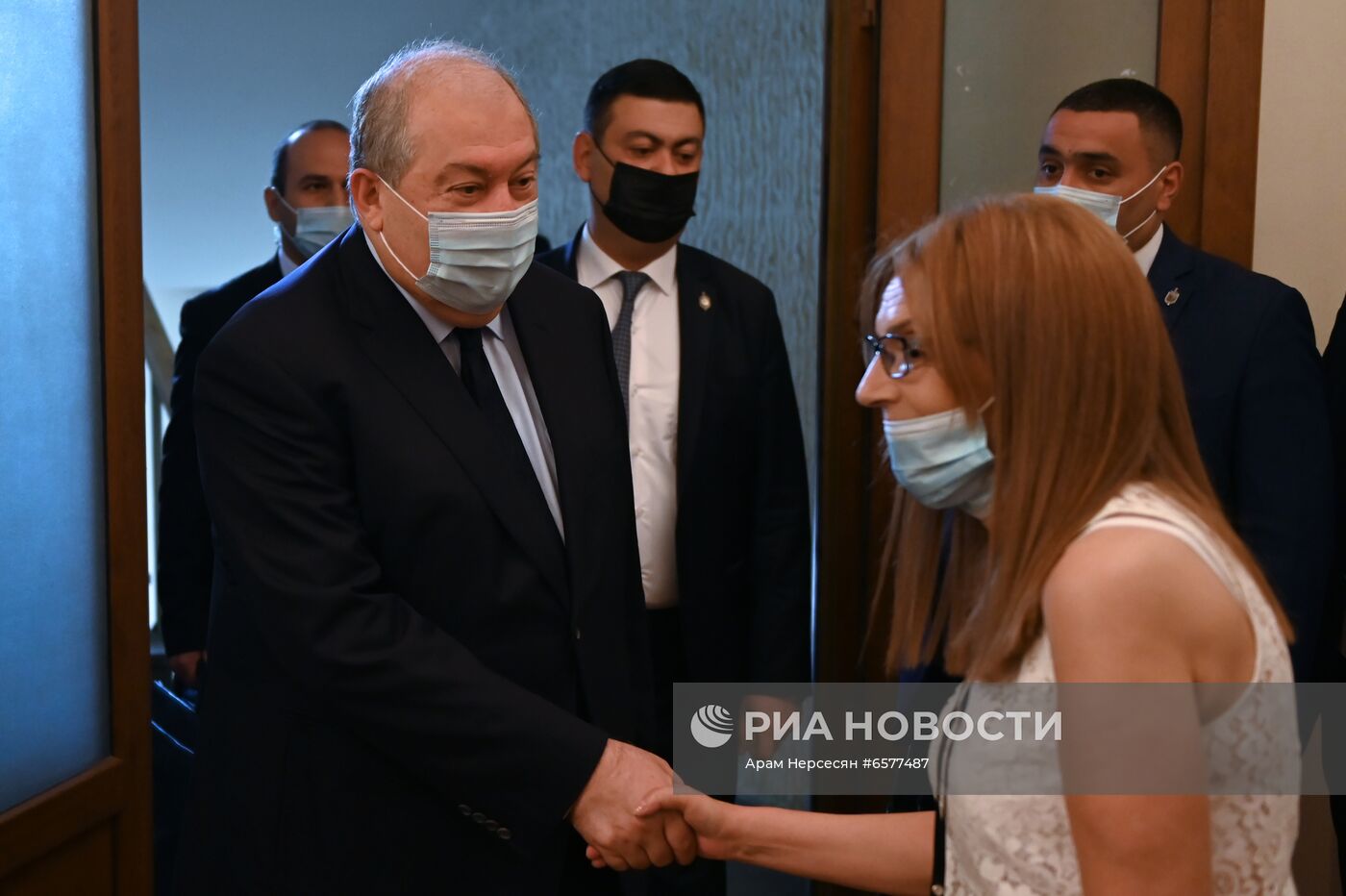 Досрочные парламентские выборы в Армении