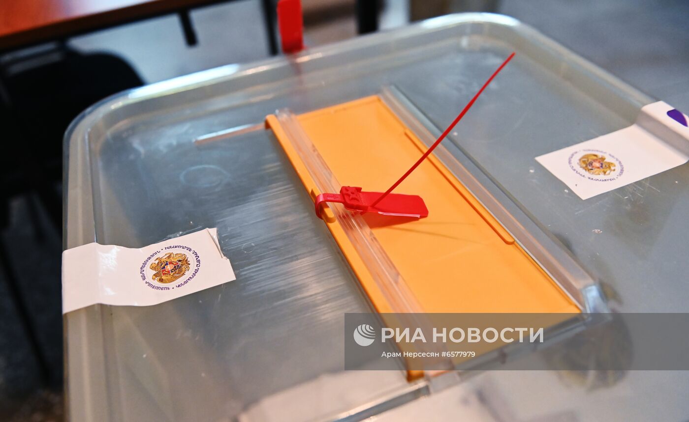 Досрочные парламентские выборы в Армении