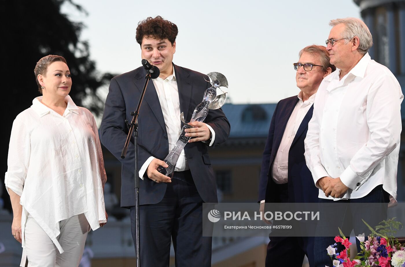 ХХХ церемония вручения первой театральной премии "Хрустальная Турандот" 