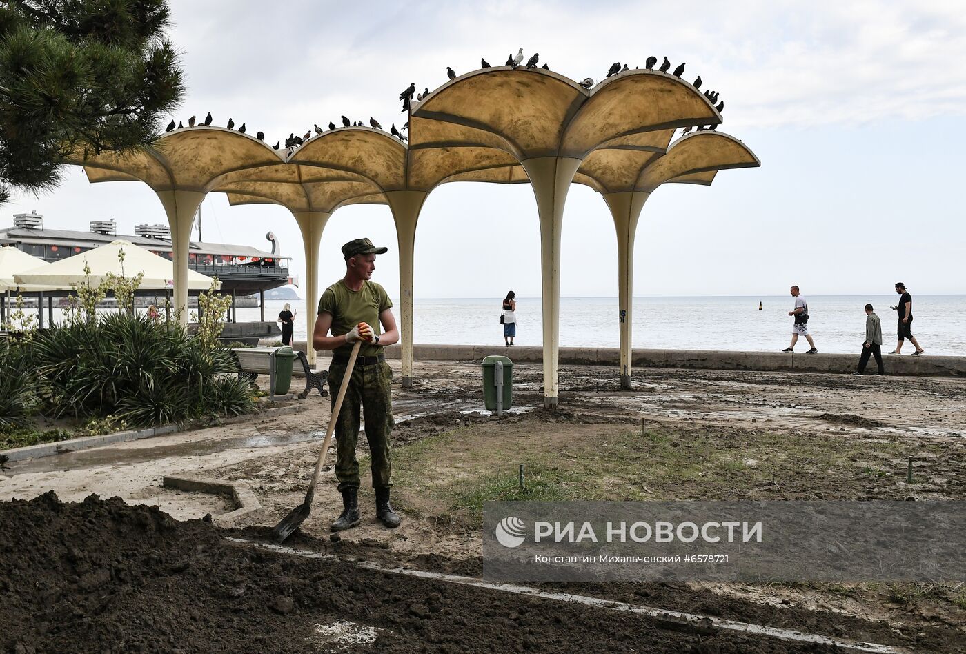 Ликвидация последствий наводнения в Ялте