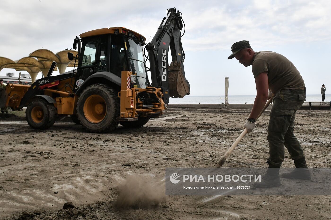 Ликвидация последствий наводнения в Ялте