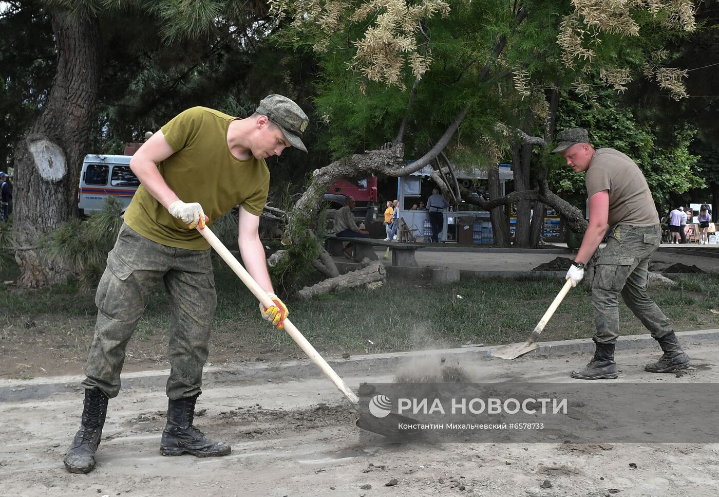Ликвидация последствий наводнения в Ялте
